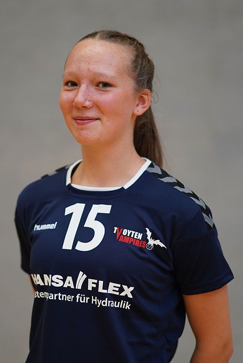 Felina Bartels-500×750